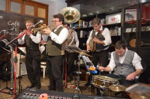 Album photo du concert Jazz@Table LES DEROUTES DU PISTON au Café de France de Ste Maxime